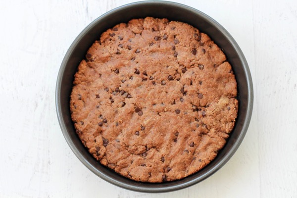 Gluten free protein cookie cake