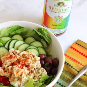 A delicious and healthy variation of chicken salad. Hummus chicken salad bowl!